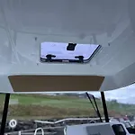 6 Person In Averoy-by Traum