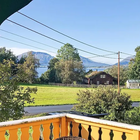 Сasa de vacaciones 6 Person In Averoy-by Traum Stein